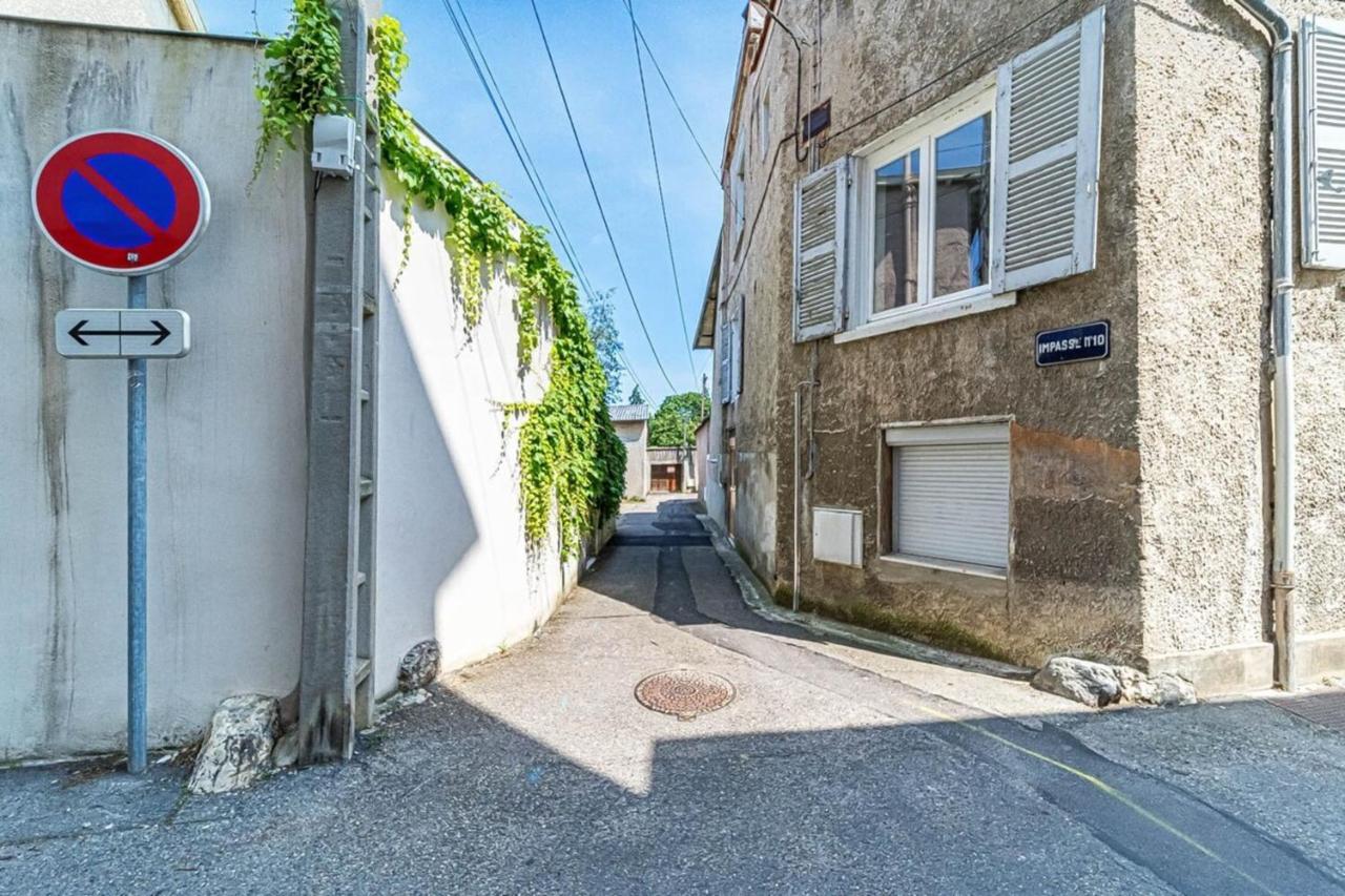 Quiet & Comfortable Studio Near Lyon Sainte-Foy-Les-Lyon Exterior photo
